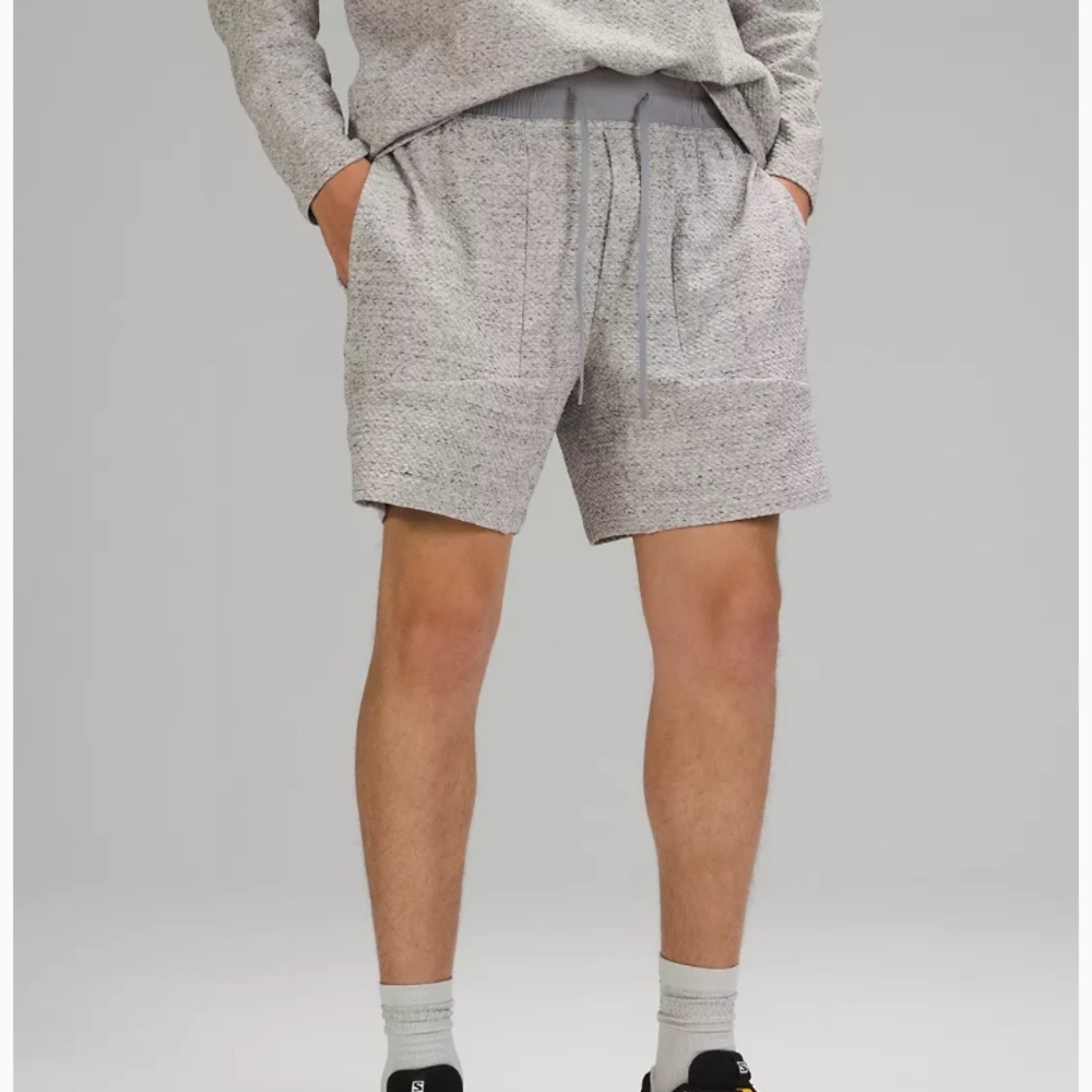 Lululemon Men’s At Ease 7” Shorts Heathered Gray